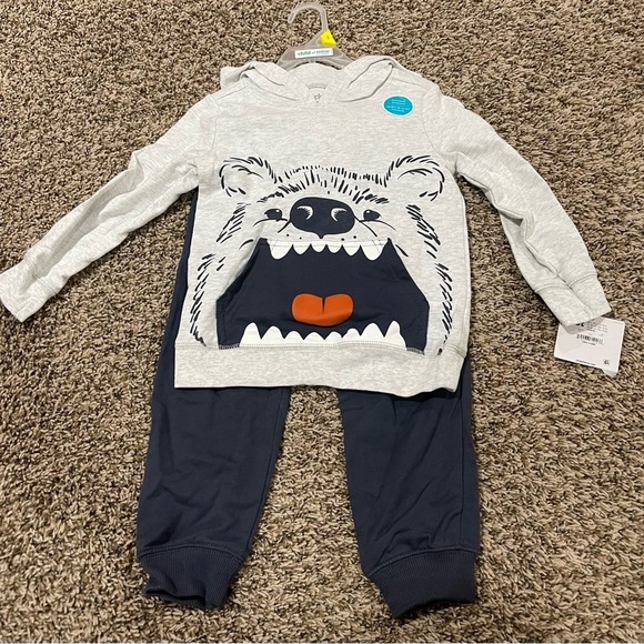 Carters boy outfit size 3t - Picture 1 of 1